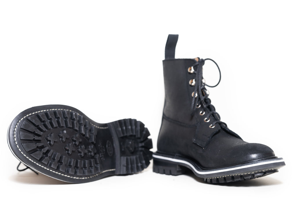 Tricker's - Black Waxy Commando Derby Boot