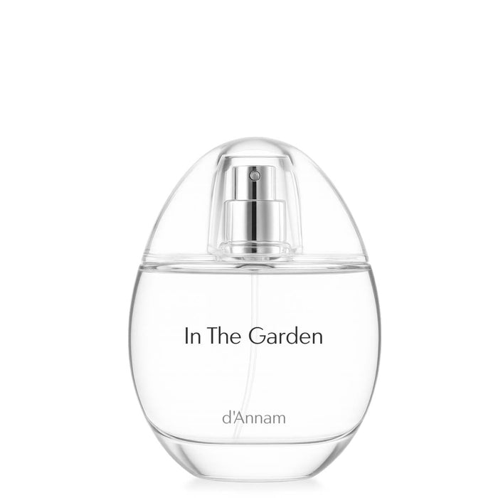 D'annam - In the Garden